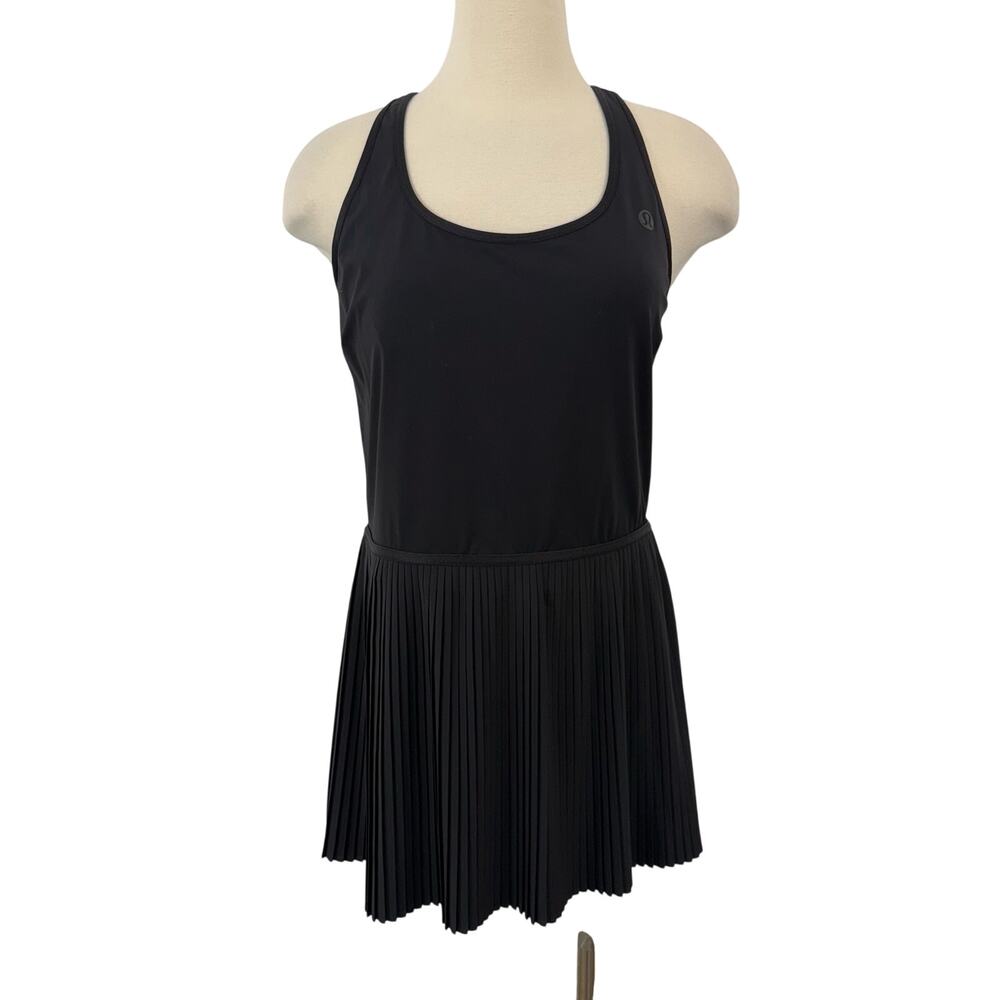 Lululemon Pleated Linerless Tennis Mini Dress Scoop-Neck in Black 12